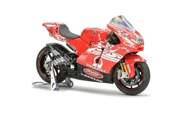 Tamiya 1/12 DAntin Pramac Ducati GP4