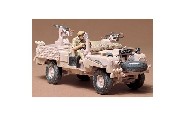 Tamiya 1/35 British SAS Land Rover "Pink Panther"