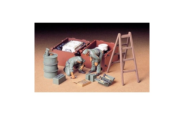 Tamiya 1/35 German Engine Maintenance Crew