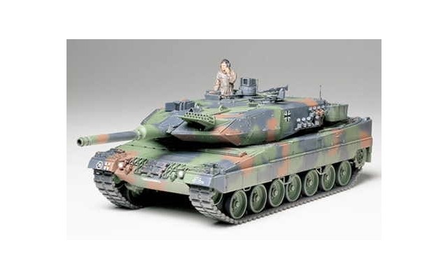 Tamiya 1/35 German Leopard 2 A5 Main Battle Tank
