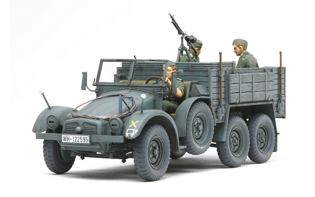 Tamiya 1/35 German 6x4 Krupp Person Carrier with 3 Figures