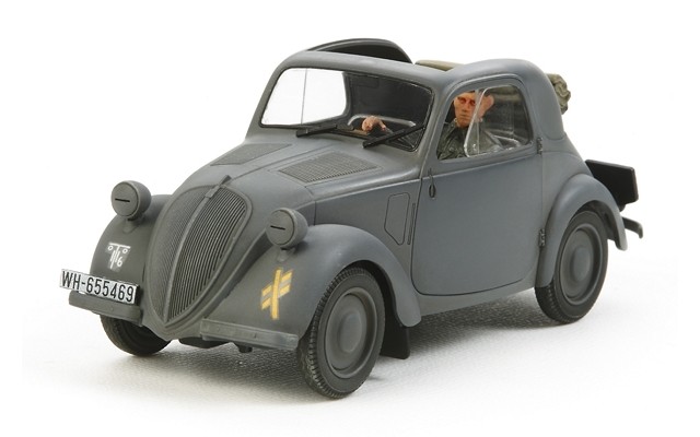 Tamiya 1/35 German Simca 5 Staff Car