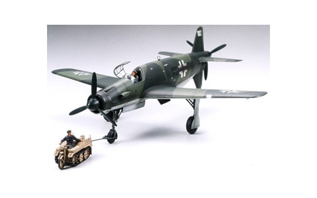 Tamiya 1/48 Do335A Pfeil with Kettenkraf