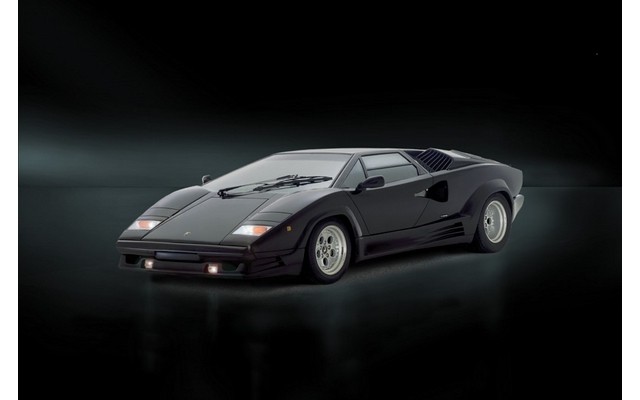 Italeri 1/24 Lamborghini Countach - 25th Anniversary