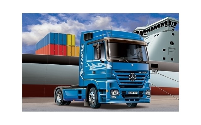 Italeri 1/24 Mercedes Benz Actros 1854