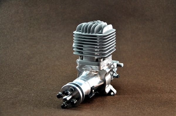 DLA 32cc w/muffler