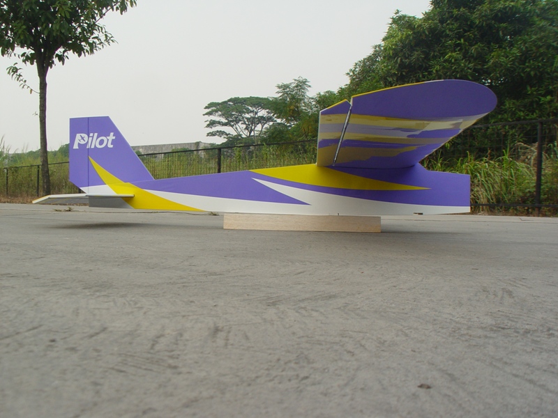 Pilot RC - 90'' Trainer Blue Eagle