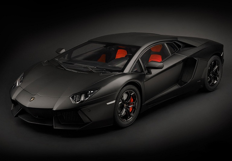 Pocher 1/8 Lamborghini Aventador LP 700-4